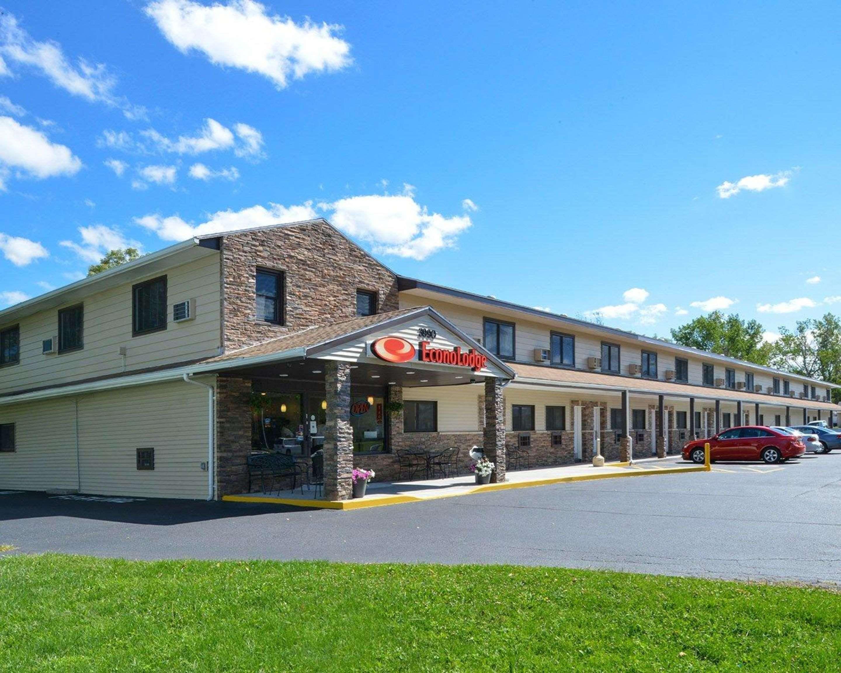 Econo Lodge Rochester Exterior foto